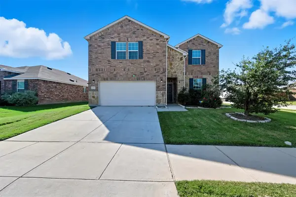 1700 Trace Drive, Aubrey, TX 76227
