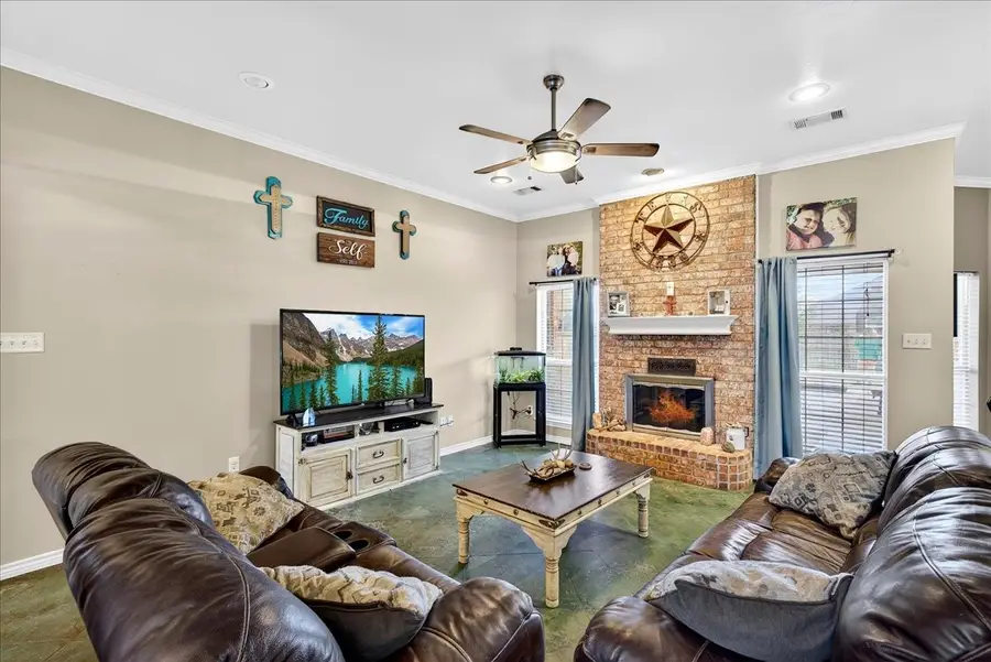 524 Autry Way, Mabank, TX 75147 - #2