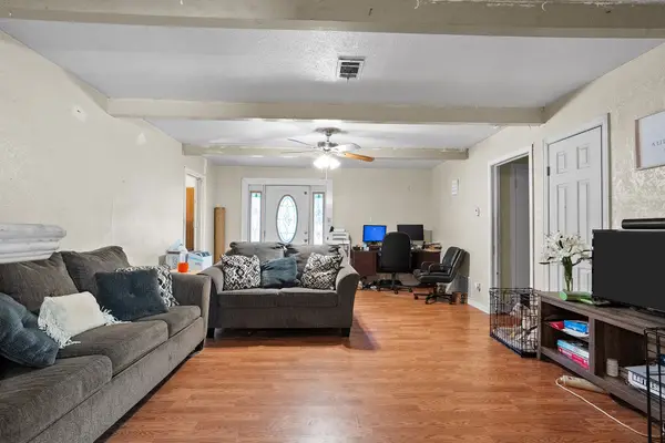 7826 Rilla Avenue, Dallas, TX 75217