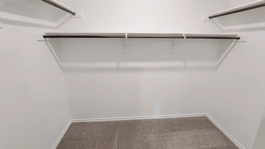 821 Lantana Lane, Pilot Point, TX 76258 - Image #2