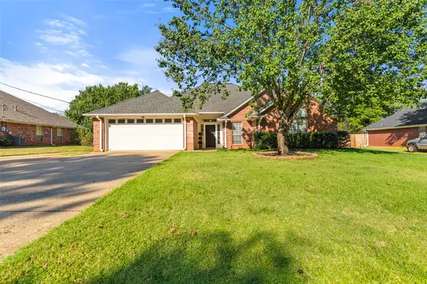 706 Maji Road, Whitehouse, TX 75791