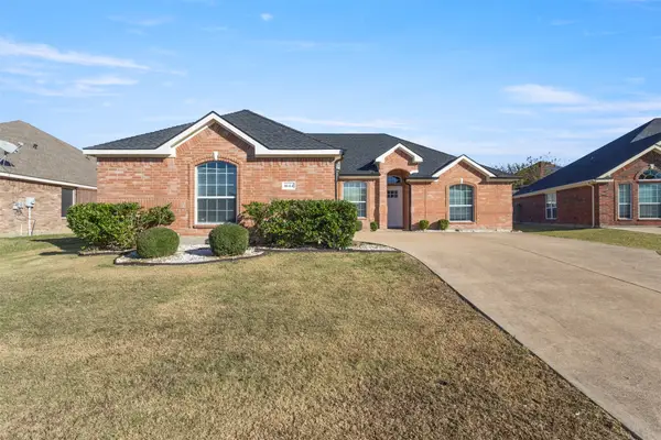 1644 Ridgemar Drive, Grand Prairie, TX 75051