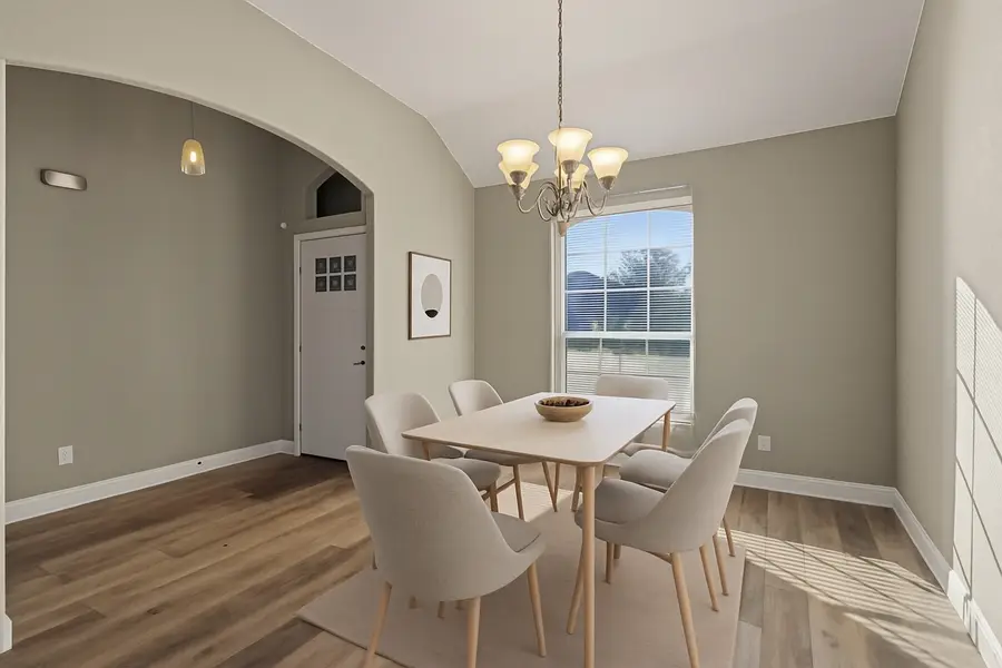 1644 Ridgemar Drive, Grand Prairie, TX 75051 - Image #2