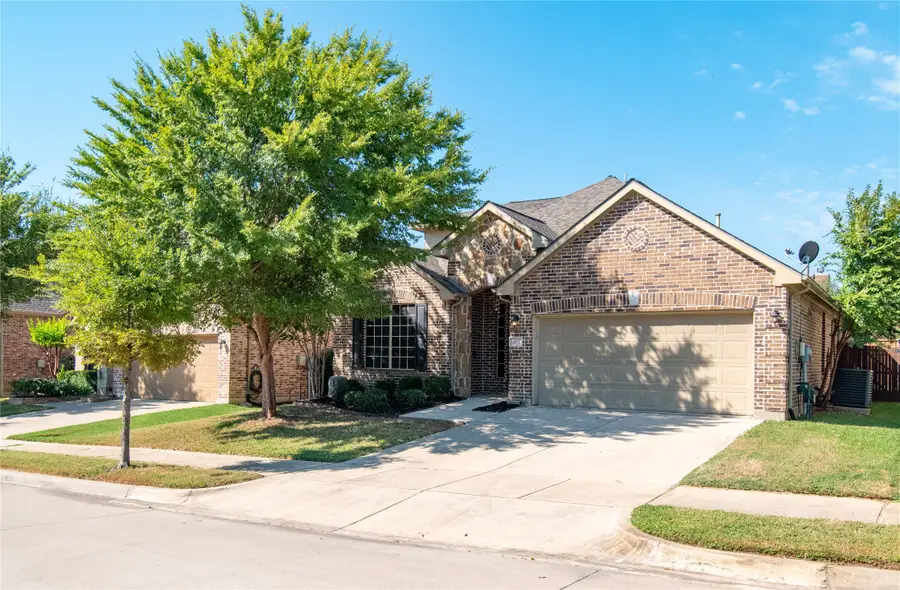 3312 Glen Crest Lane, Denton, TX 76208 - Image #2