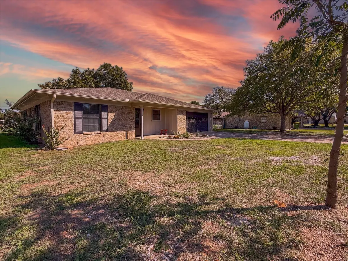 3809 Winding Way, Granbury, TX 76049 - Image #1