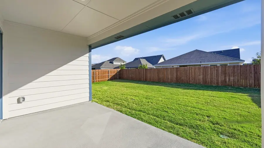 729 Lantana Lane, Pilot Point, TX 76258 - Image #3