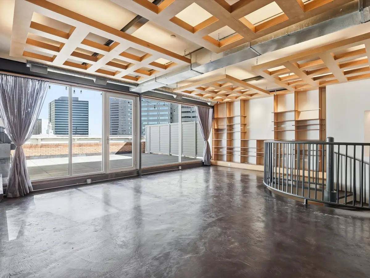 511 N Akard Street #1505, Dallas, TX 75201 - Image #1