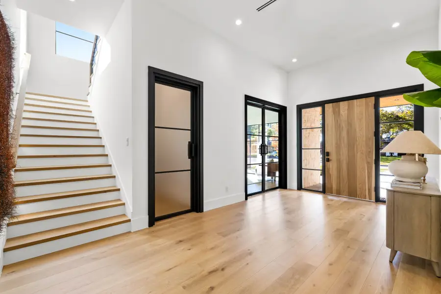 8604 Lockhaven Drive, Dallas, TX 75238 - Image #3