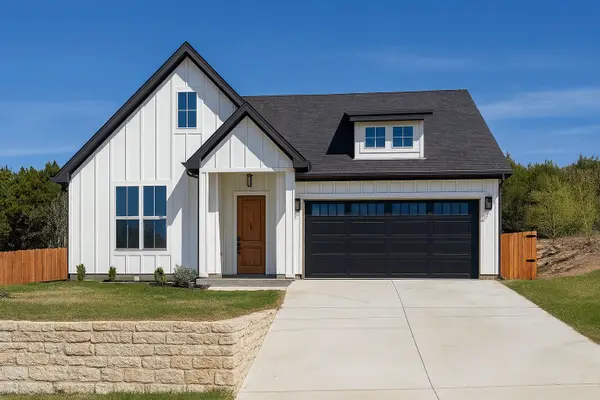 5507 San Jacinto Drive, Granbury, TX 76048