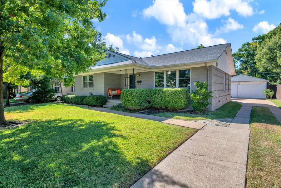 11729 Neering Drive, Dallas, TX 75218 - Image #2