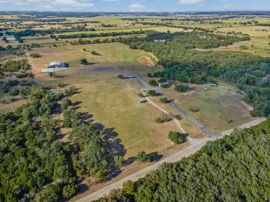 9700 Nix Road, Tolar, TX 76476 - Image #2