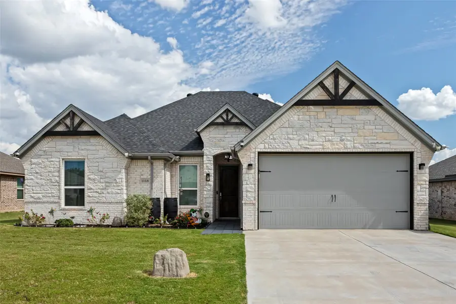 1118 Wild Rose Drive, Tolar, TX 76476 - Image #2