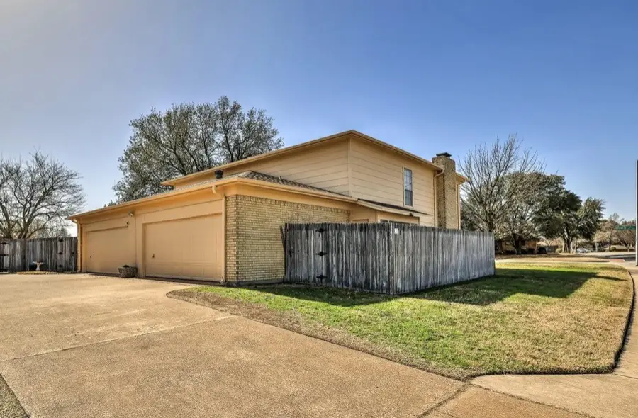4401 Altamesa Boulevard, Fort Worth, TX 76133 - Image #3