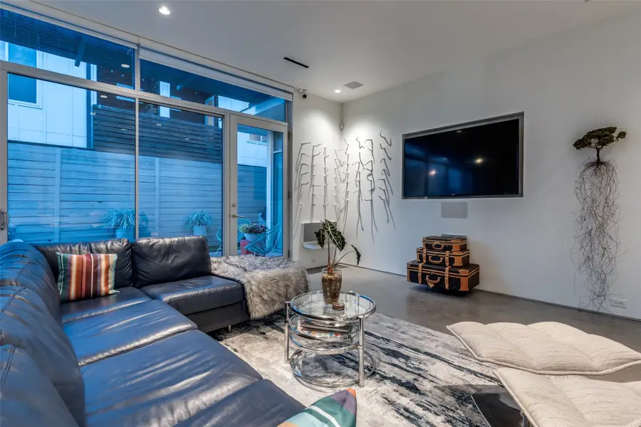 2300 N Carroll Avenue, Dallas, TX 75204 - Image #3