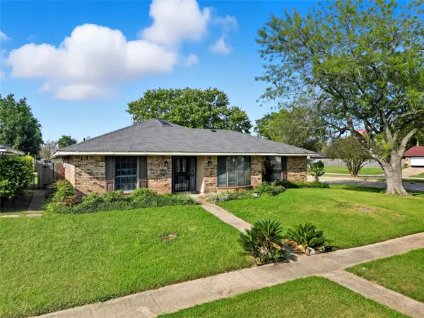5400 Hollyhock Lane, Bossier City, LA 71112