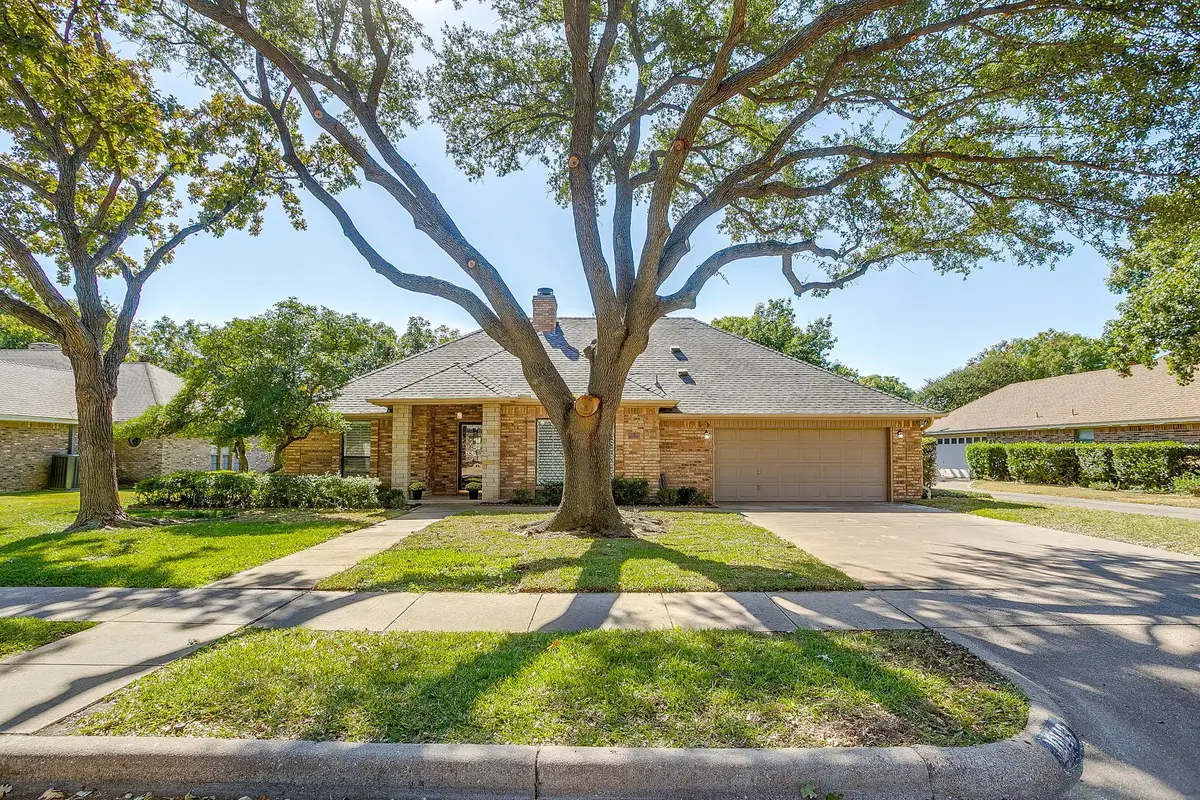 10149 Regent Row Street, Benbrook, TX 76126 - #1