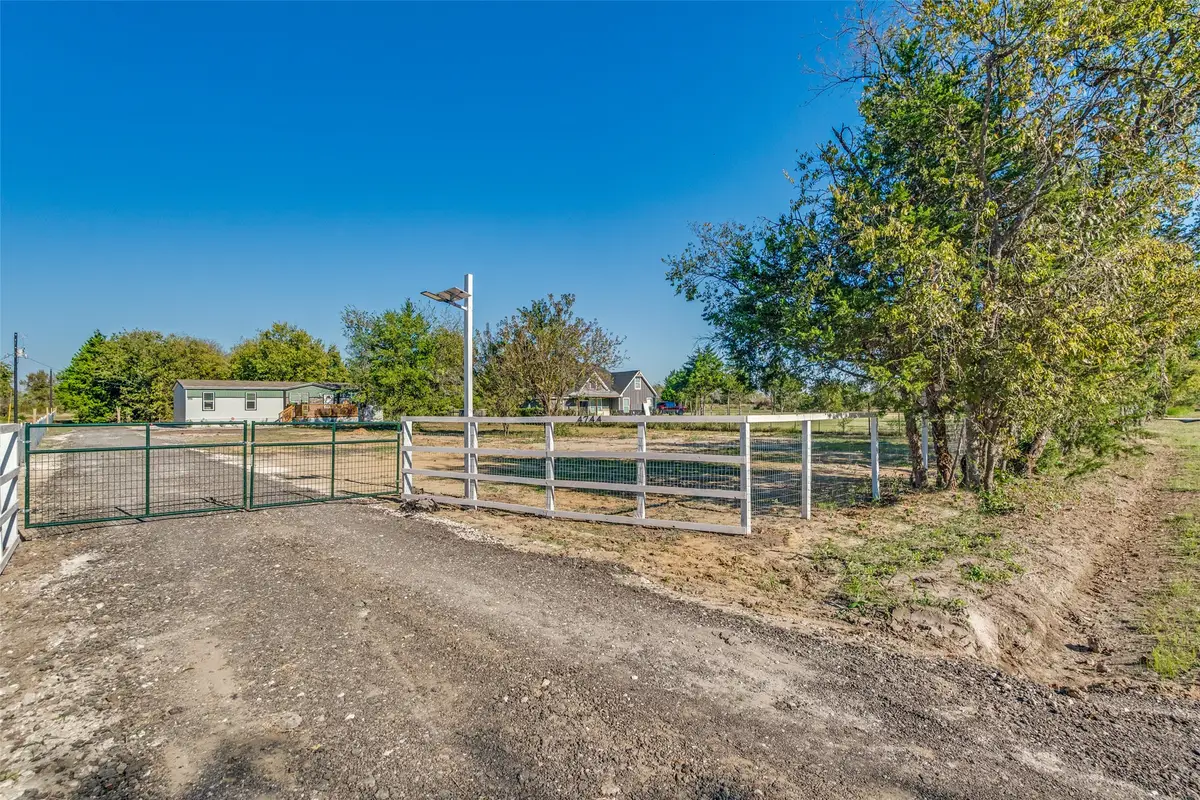 4744 County Road 1040, Rice, TX 75155 - Image #1