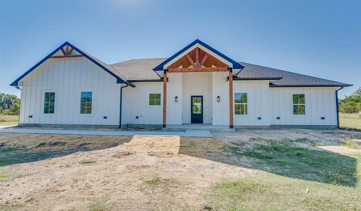 3072 NE County Road 1030, Chatfield, TX 75105 - Image #1