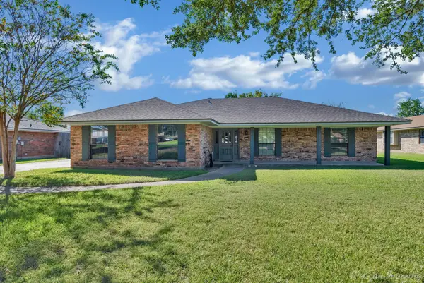 4417 Parkridge Drive, Benton, LA 71006