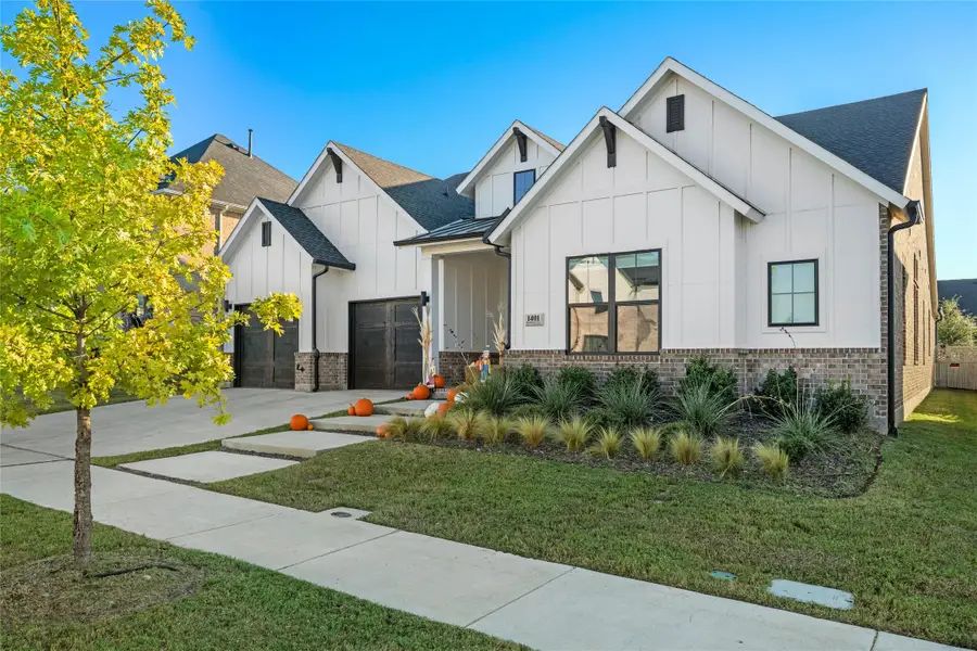 1401 Redbrick Lane, Northlake, TX 76247 - Image #2