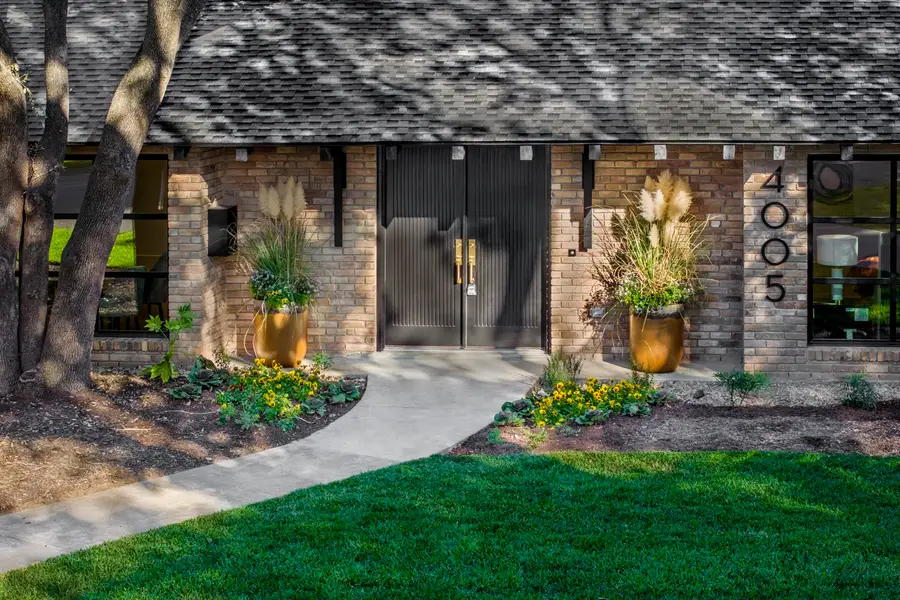 4005 Briarhaven Court, Fort Worth, TX 76109 - Image #3