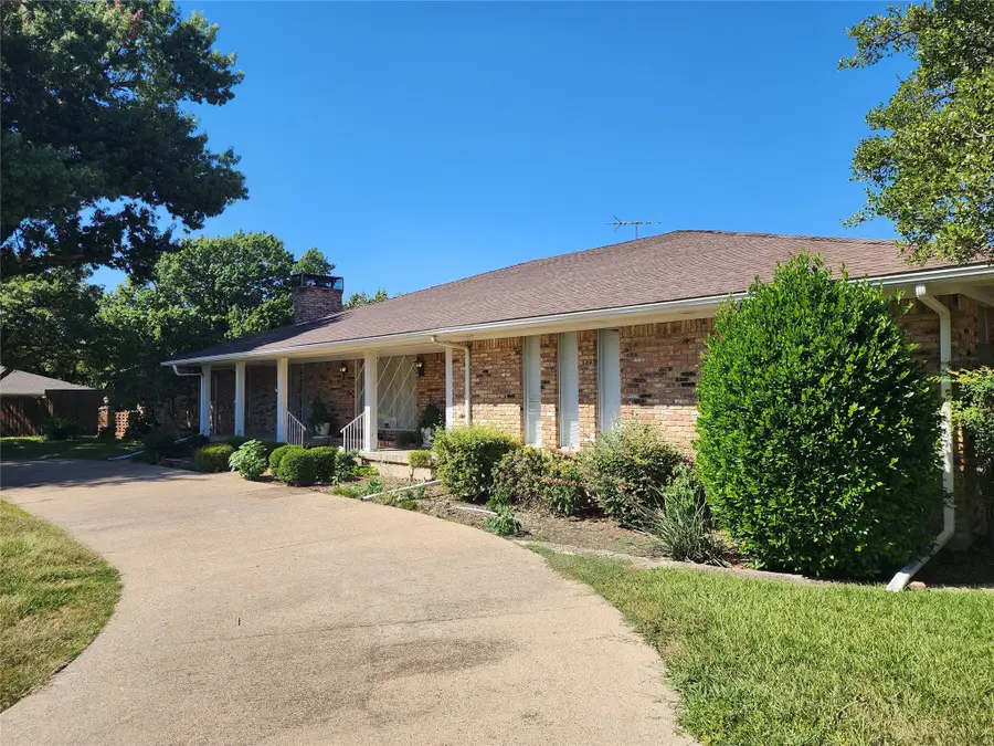 7025 Oakbluff Drive, Dallas, TX 75254 - Image #3