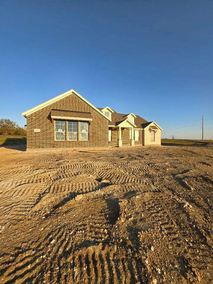 111 Hillview Trail, Decatur, TX 76234 - Image #2