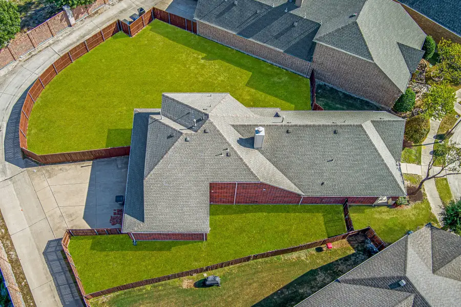 1825 Sanderlain Lane, Allen, TX 75002 - Image #2