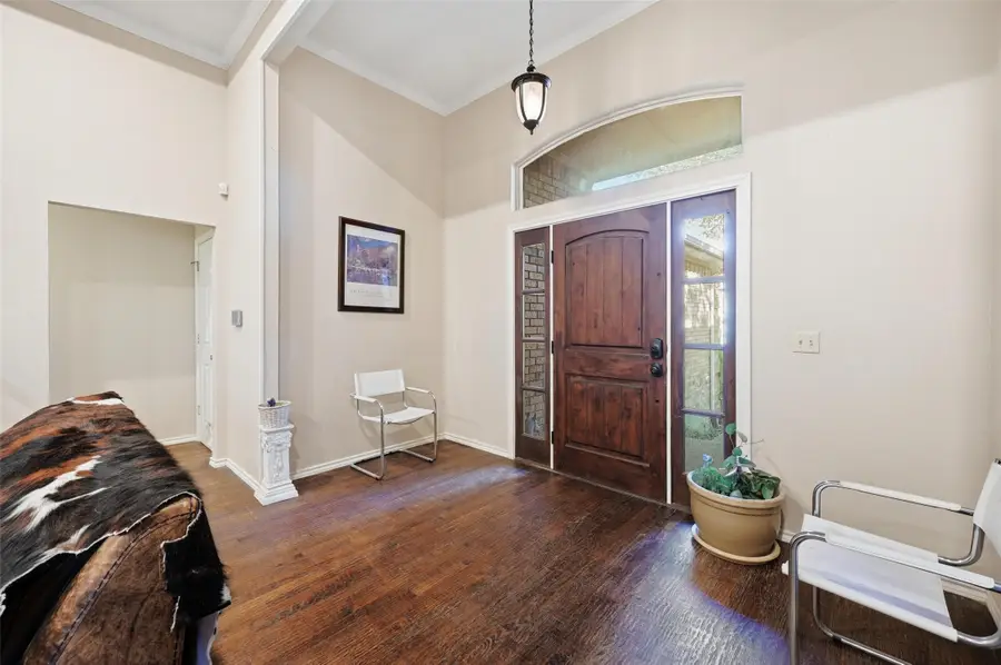 2680 Creekside Court, Highland Village, TX 75077 - Image #3