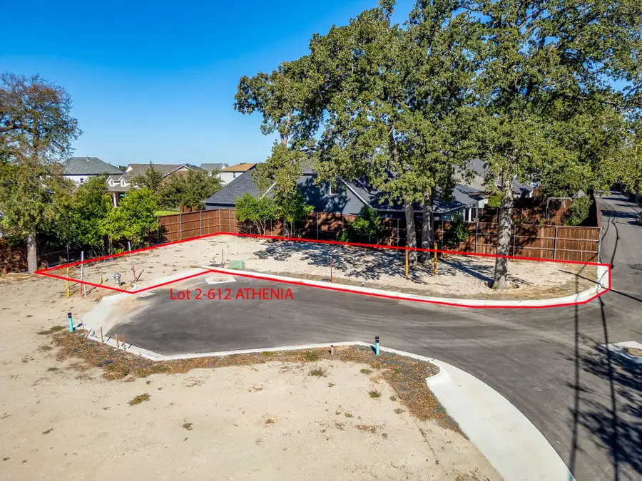 612 Athenia Drive, Fort Worth, TX 76114 - Image #2