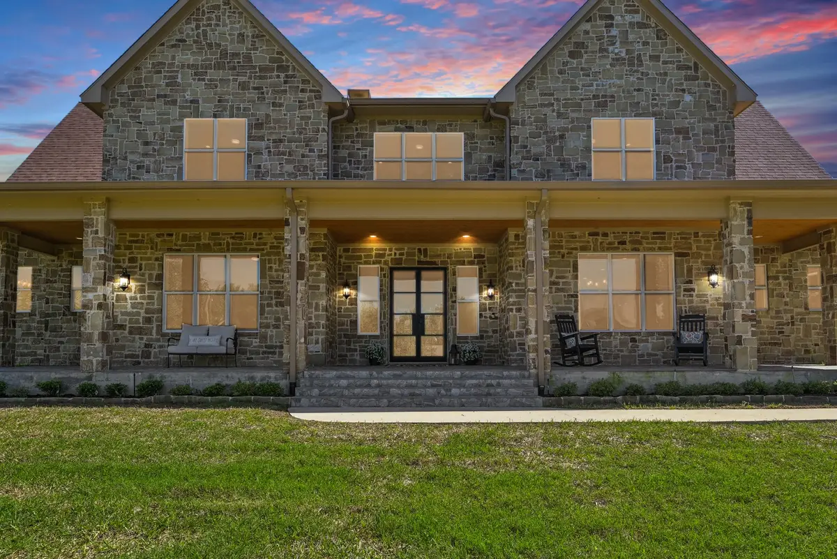 115 Palo Blanco Street, Mabank, TX 75156 - Image #1