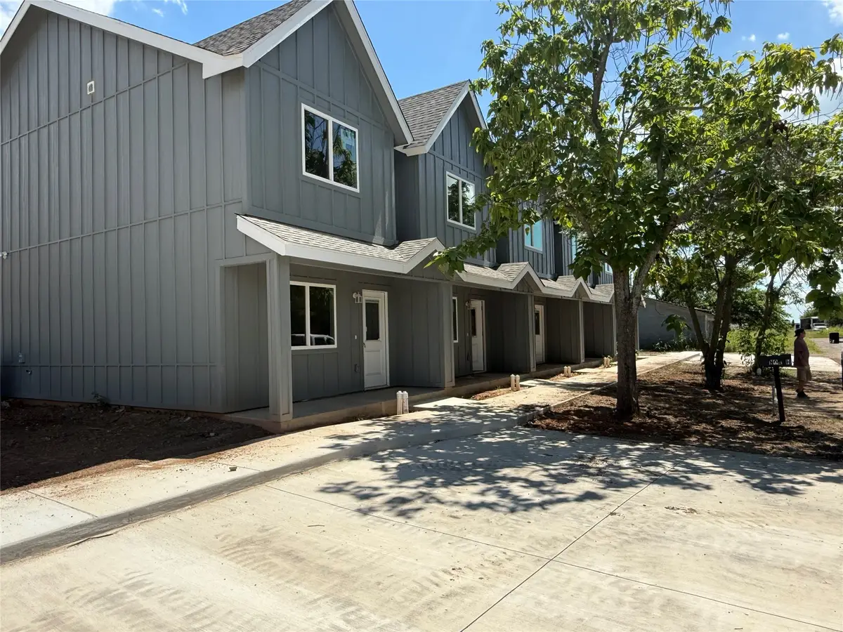 105 W North Street, Itasca, TX 76055 - Image #1