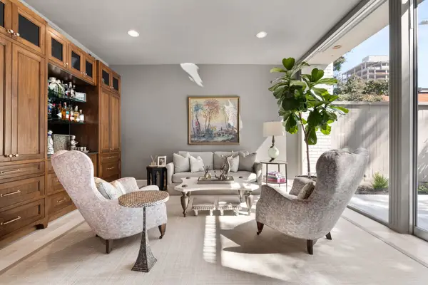 2808 Welborn Street #4, Dallas, TX 75219