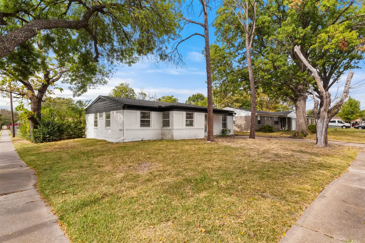 4801 Salem Drive, Mesquite, TX 75150 - Image #1