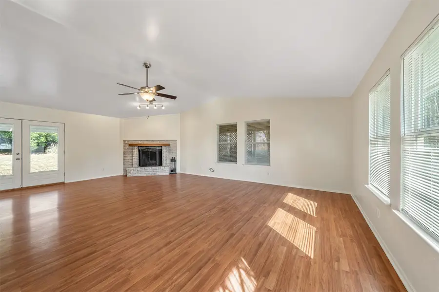 307 Lone Star Lane, Hideaway, TX 75771 - Image #2