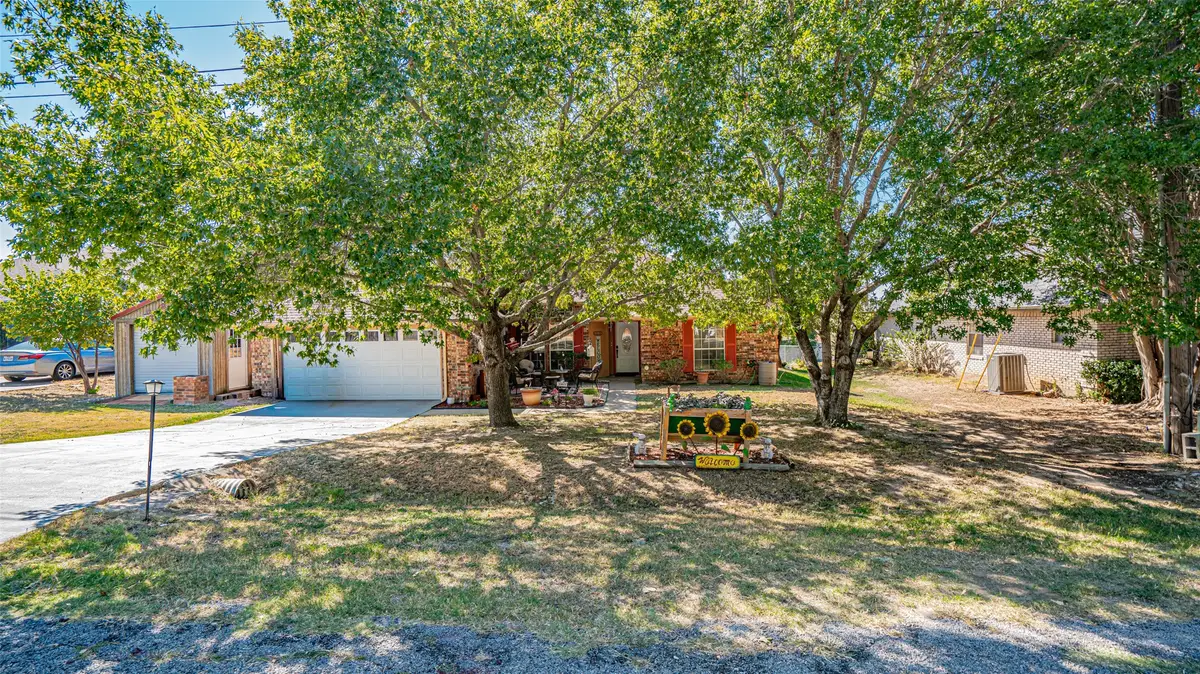 3903 Frisco Circle, Granbury, TX 76048 - Image #1