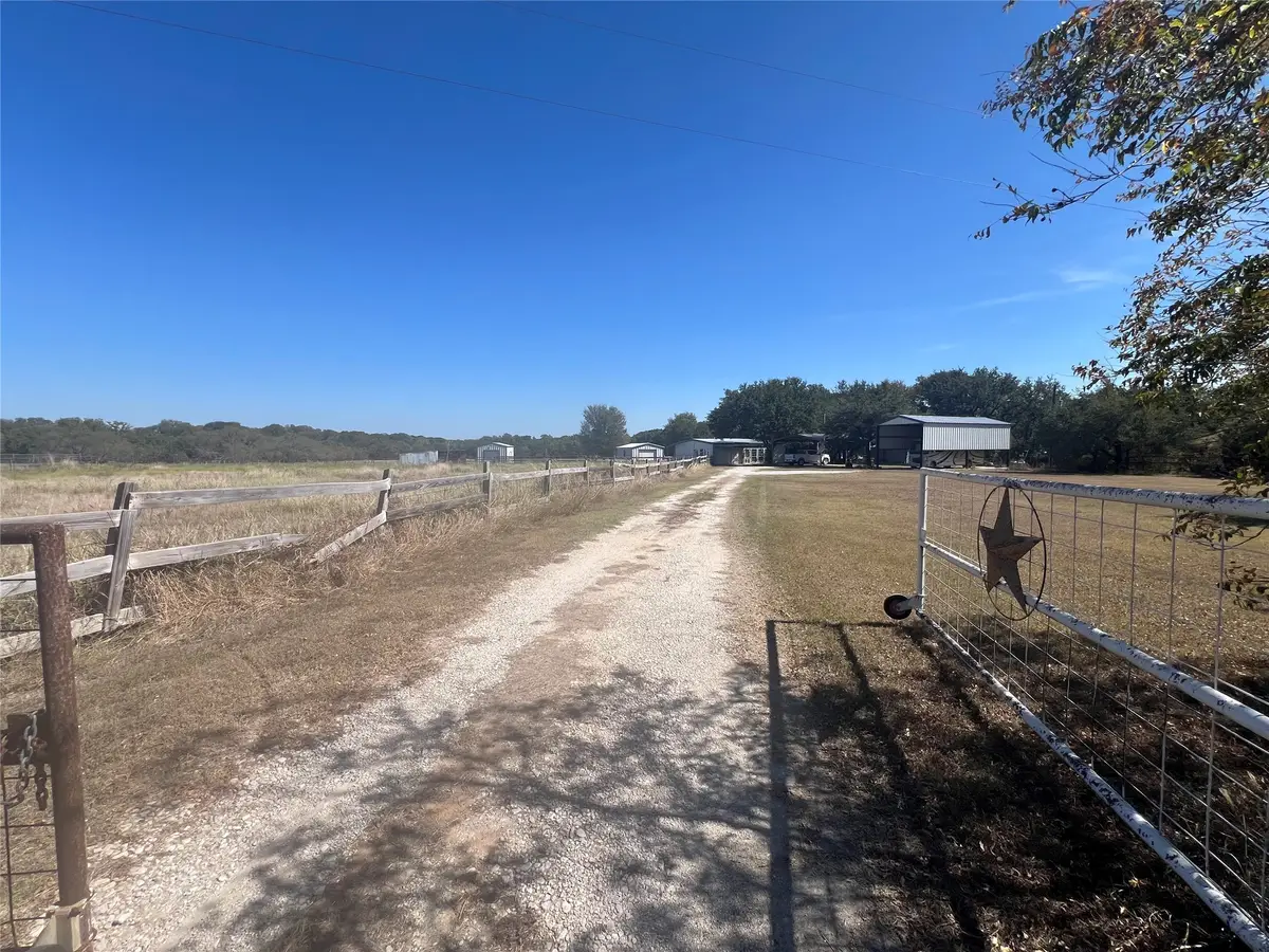 6604 Aransas Court, Lipan, TX 76462 - Image #1