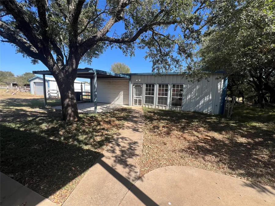 6604 Aransas Court, Lipan, TX 76462 - Image #2