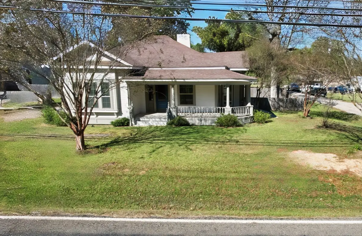 269 E Holley Street, Alba, TX 75410 - Image #1