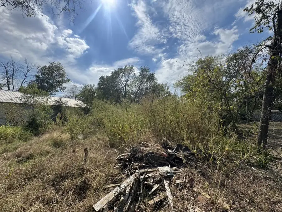 610 Ross Street, Hillsboro, TX 76645 - Image #2