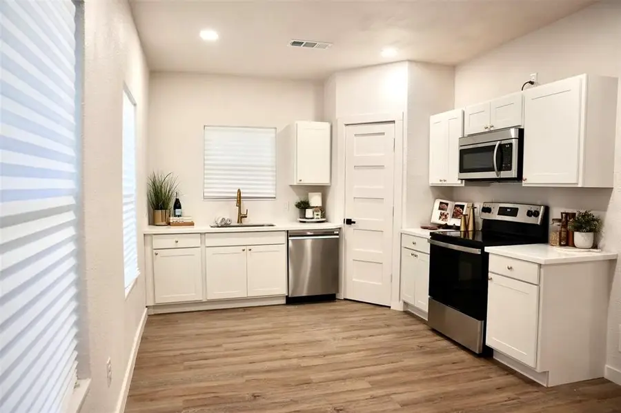 1507 E Maddox Avenue, Fort Worth, TX 76104 - Image #3