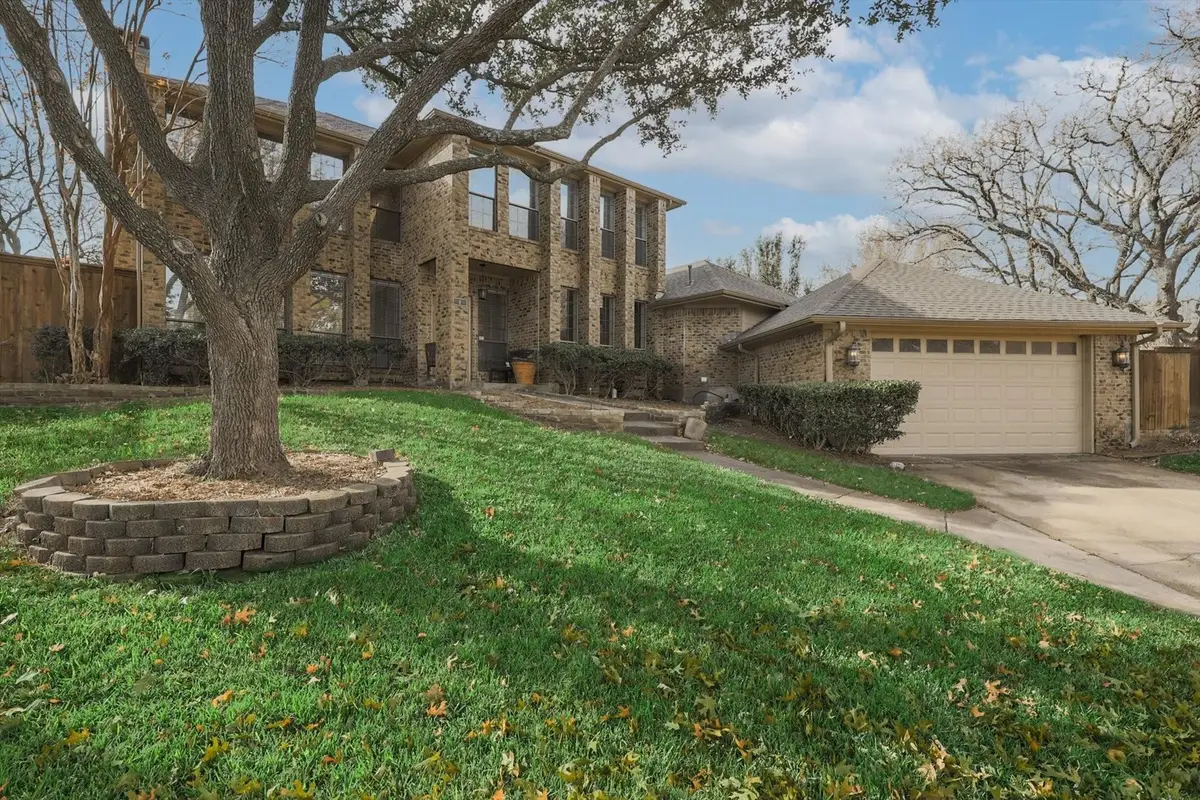 4 Whittier Court, Highland Village, TX 75077 - Image #1