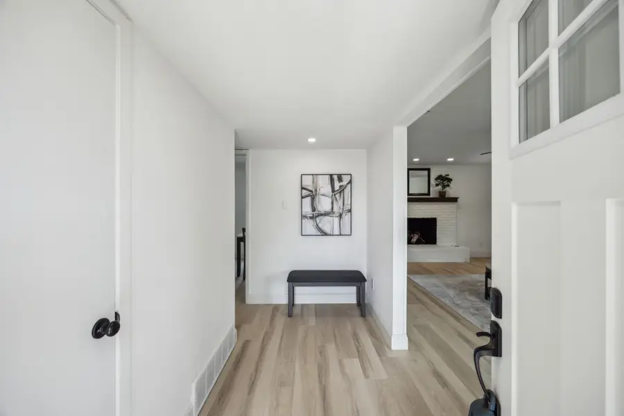 1915 Greenhaven Drive, Richardson, TX 75080 - Image #3