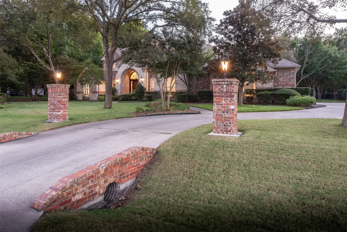 950 Foxdale, Fairview, TX 75069 - Image #1