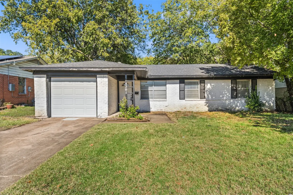 4201 Huaco Lane, Waco, TX 76710 - Image #1