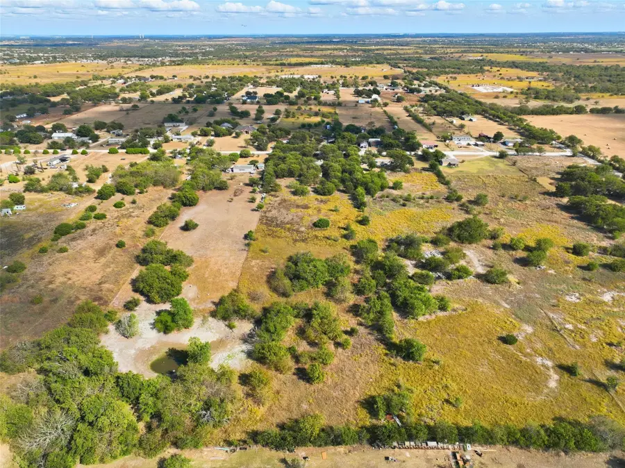 8701 Clearview Drive, Joshua, TX 76058 - Image #3