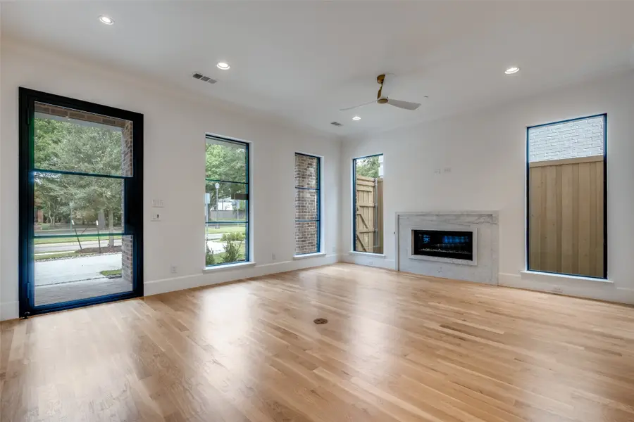 4434 Glenwick Lane, University Park, TX 75205 - Image #2