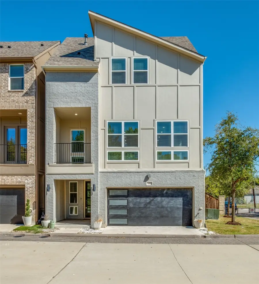 2452 Carmelita Street, Dallas, TX 75212 - Image #2