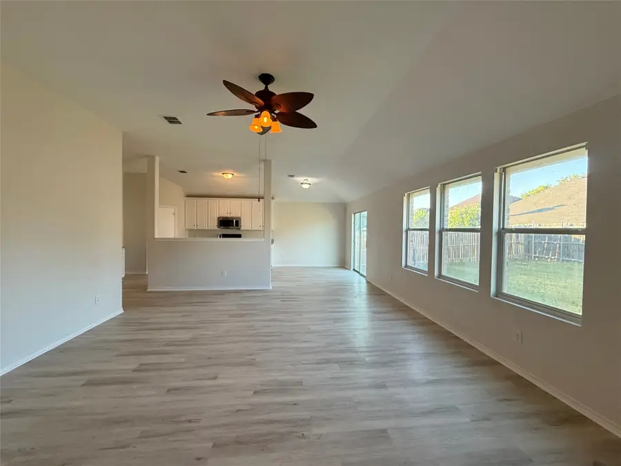 918 Marble Creek Drive, Wylie, TX 75098 - Image #3