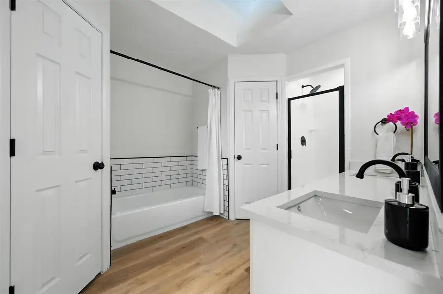 400 Baldwin Drive, Joshua, TX 76058 - Image #3